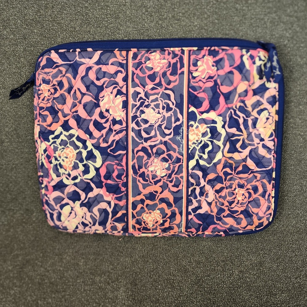 Vera Bradley Laptop Tablet Sleeve Zip Close Quilted Floral‎ Pink Navy